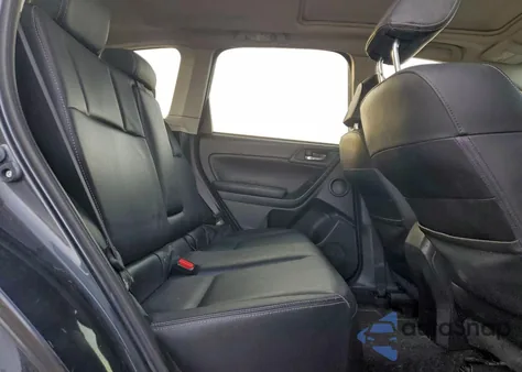 2015 Subaru Forester 2.0Xt Touring z USA, uszkodzony, nr VIN JF2SJGUC5FH505904